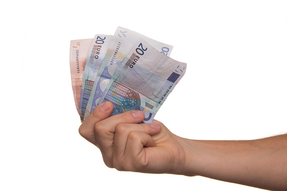 Cash App Business Account: Is It Right For Your Business?