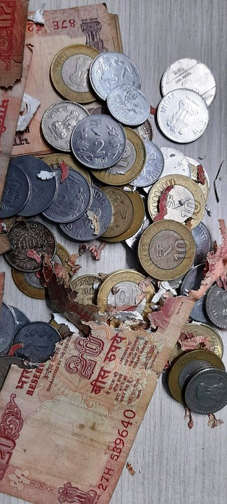 Contactless Payments Surge: How Payment Processors are Adapting