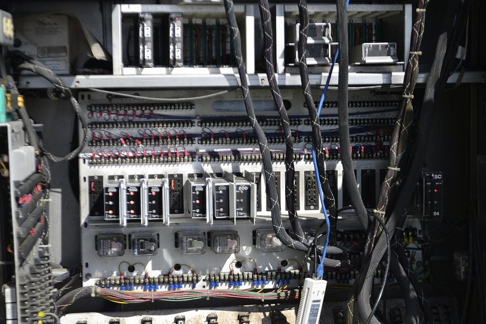 Payment Processors Adapt to the Rise of Cryptocurrency