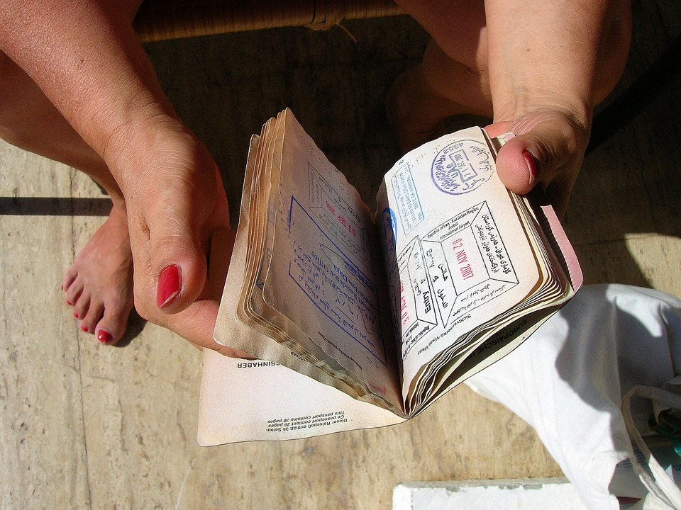 The Ultimate Guide to Visa and Mastercard: What You Need to Know